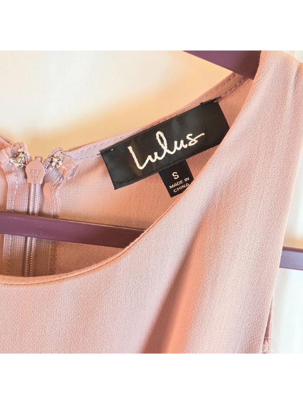 Lulus Mauve Culotte Jumpsuit Women Size S Sleeveless Wide Leg Tie Waist Midi - Picture 7 of 8